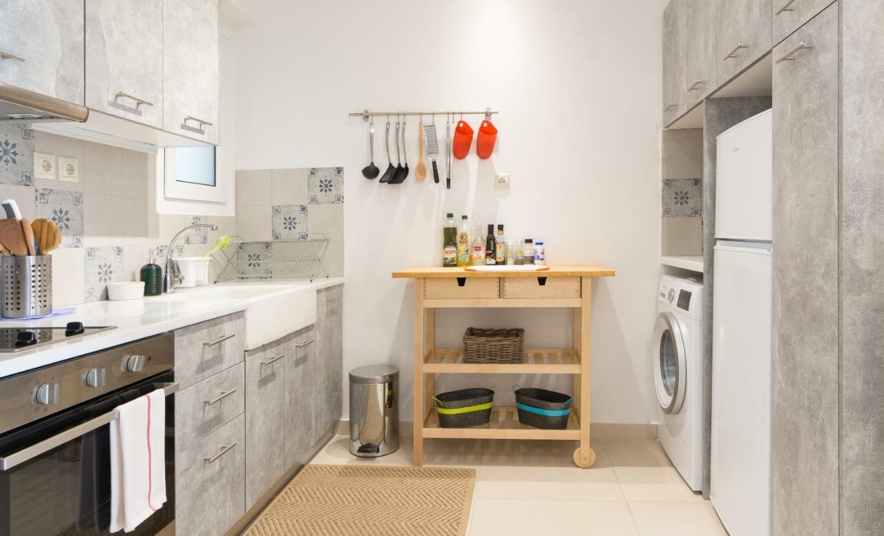 1 Km From The Acropolis 1 Bedroom Apt Netflix And Washing Machine เอเธนส์ ภายนอก รูปภาพ