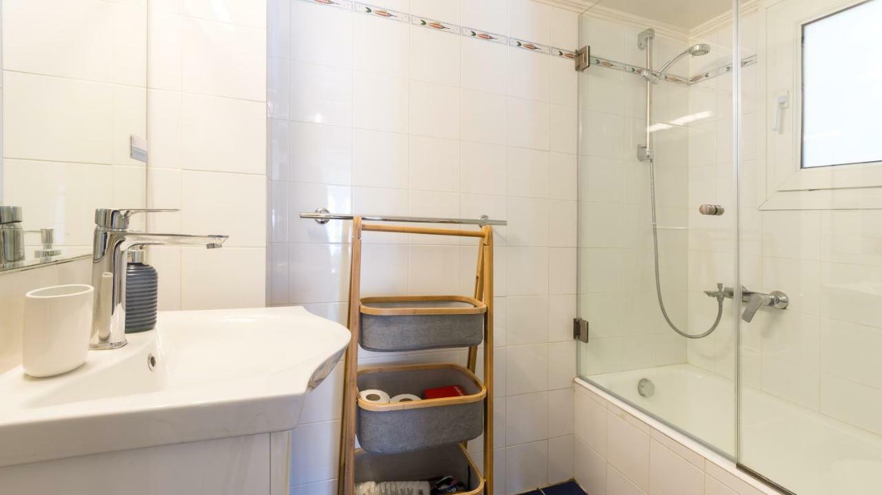 1 Km From The Acropolis 1 Bedroom Apt Netflix And Washing Machine เอเธนส์ ภายนอก รูปภาพ