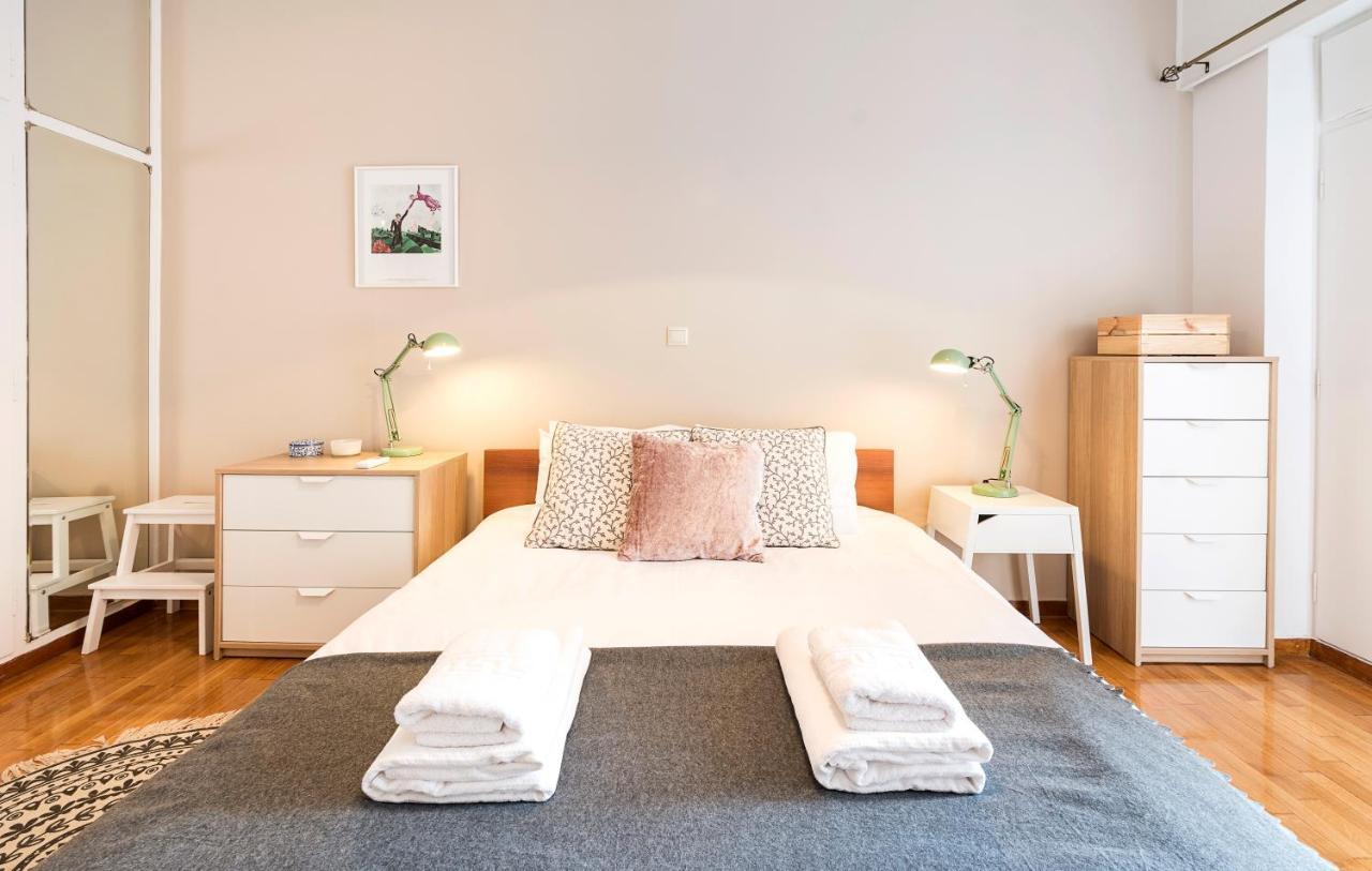 1 Km From The Acropolis 1 Bedroom Apt Netflix And Washing Machine เอเธนส์ ภายนอก รูปภาพ