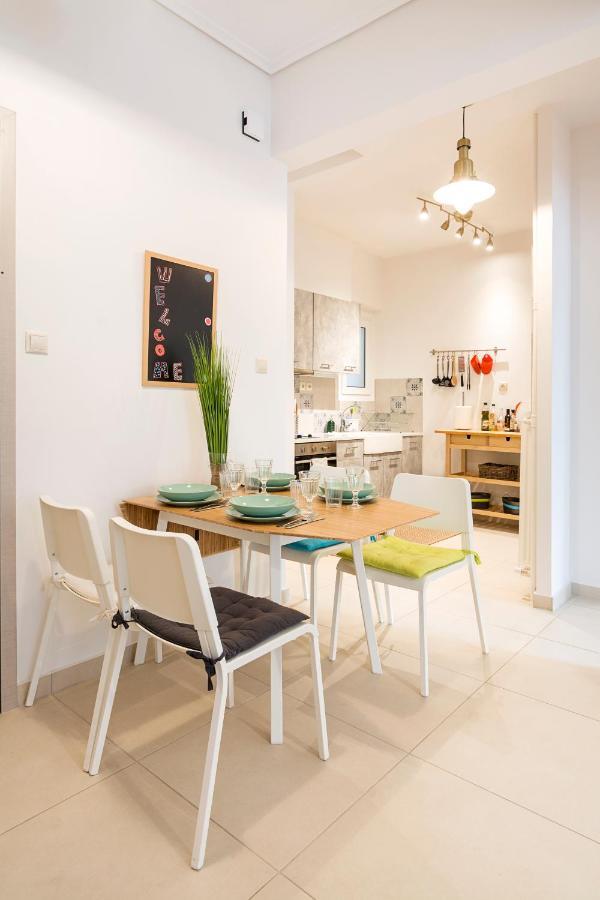 1 Km From The Acropolis 1 Bedroom Apt Netflix And Washing Machine เอเธนส์ ภายนอก รูปภาพ